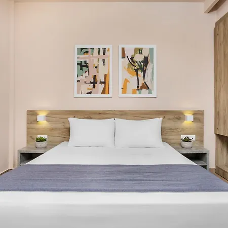 Vozina Apartmanhotel *
