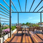 Apart-hotel Vozina 3*