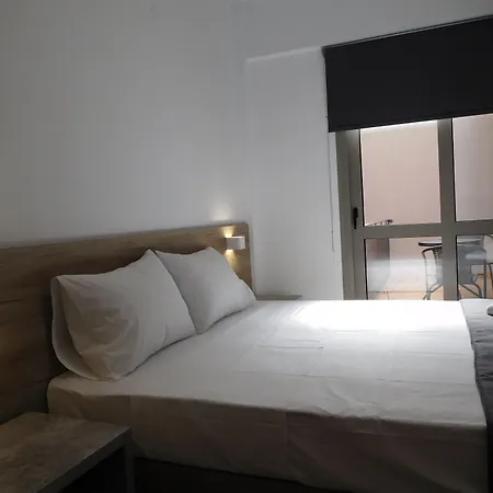 Vozina Aparthotel 3*