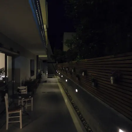 Apart Otel Vozina