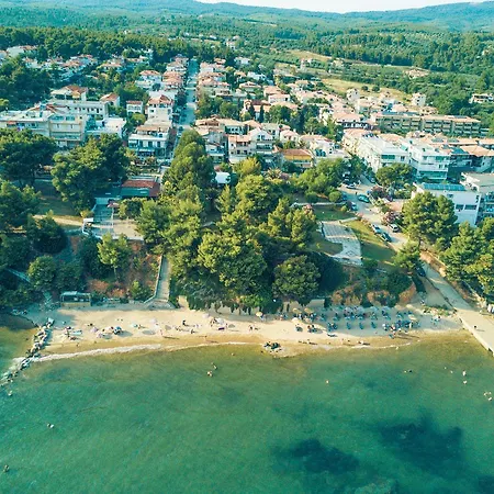 Aparthotel Vozina *